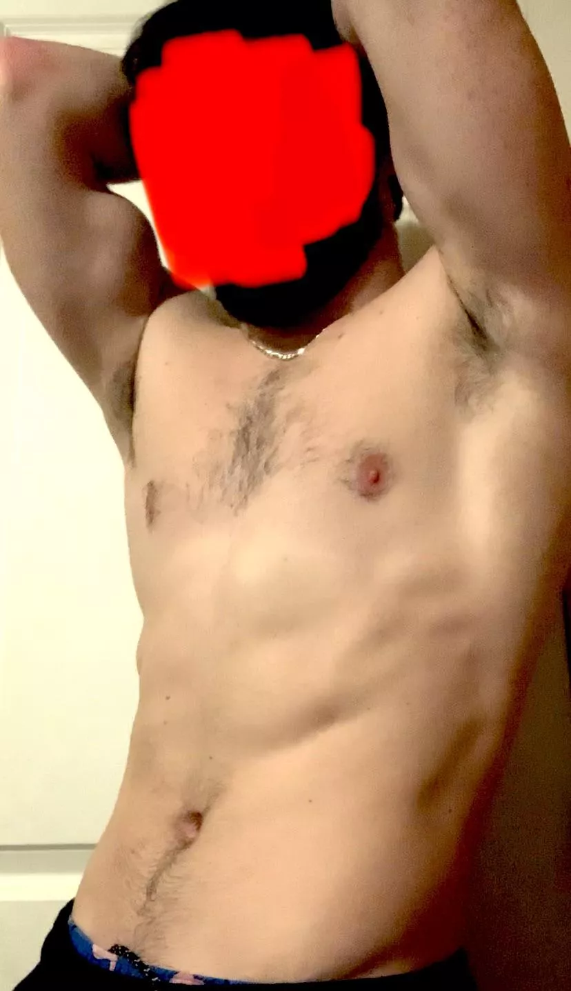 Face reveal at 10k 😳