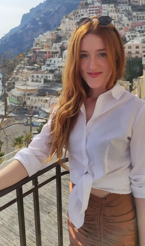 First post here! I love this pic