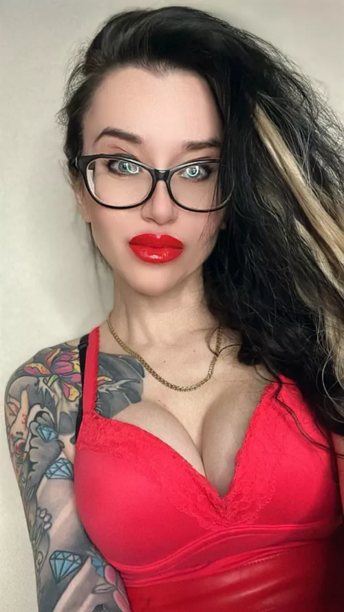 Good evening everyone ♥️