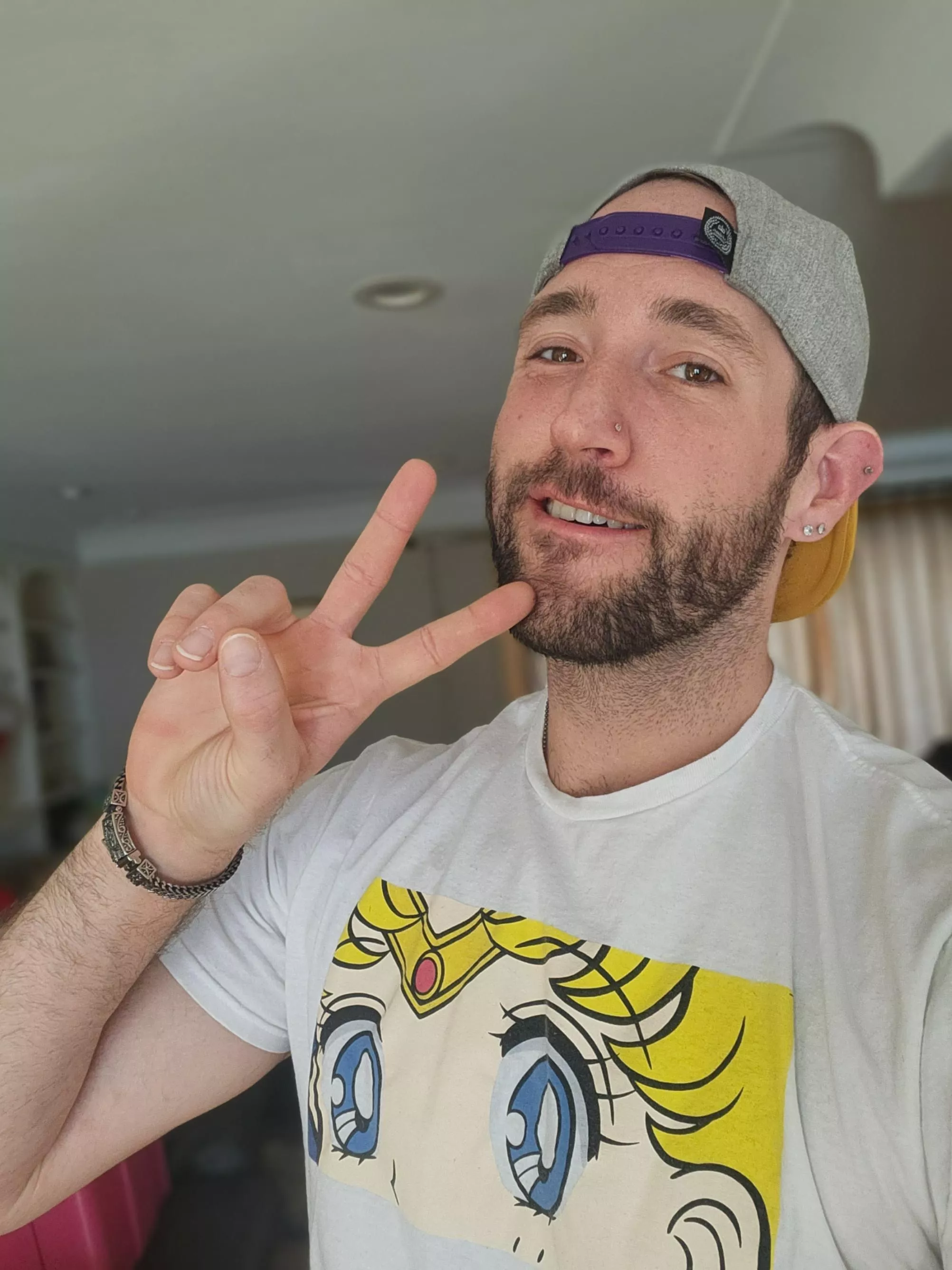 happy Sunday! have an amazing day beautiful!