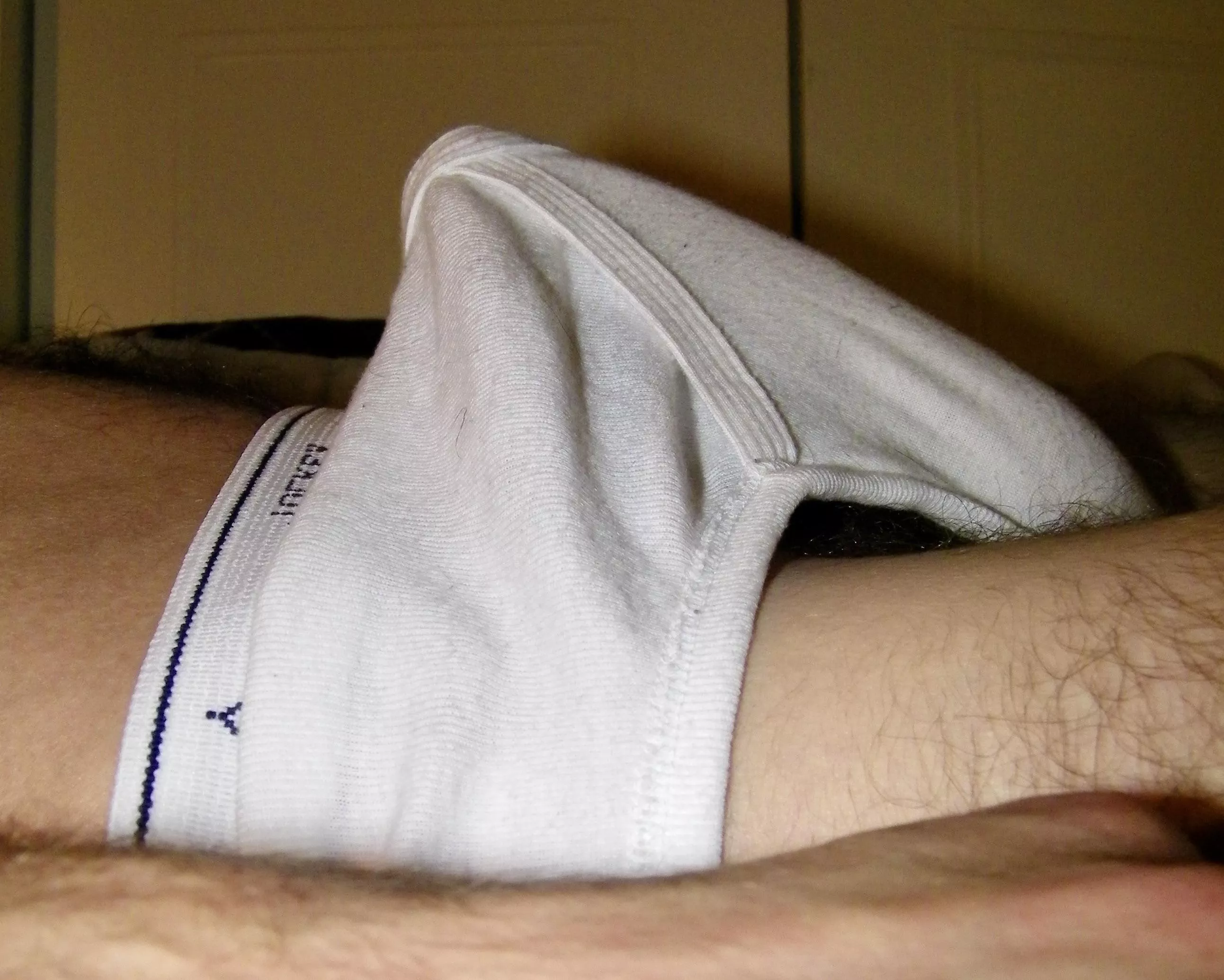 Help daddy out with his morning wood. Do you like it when daddy wears tighty whities?