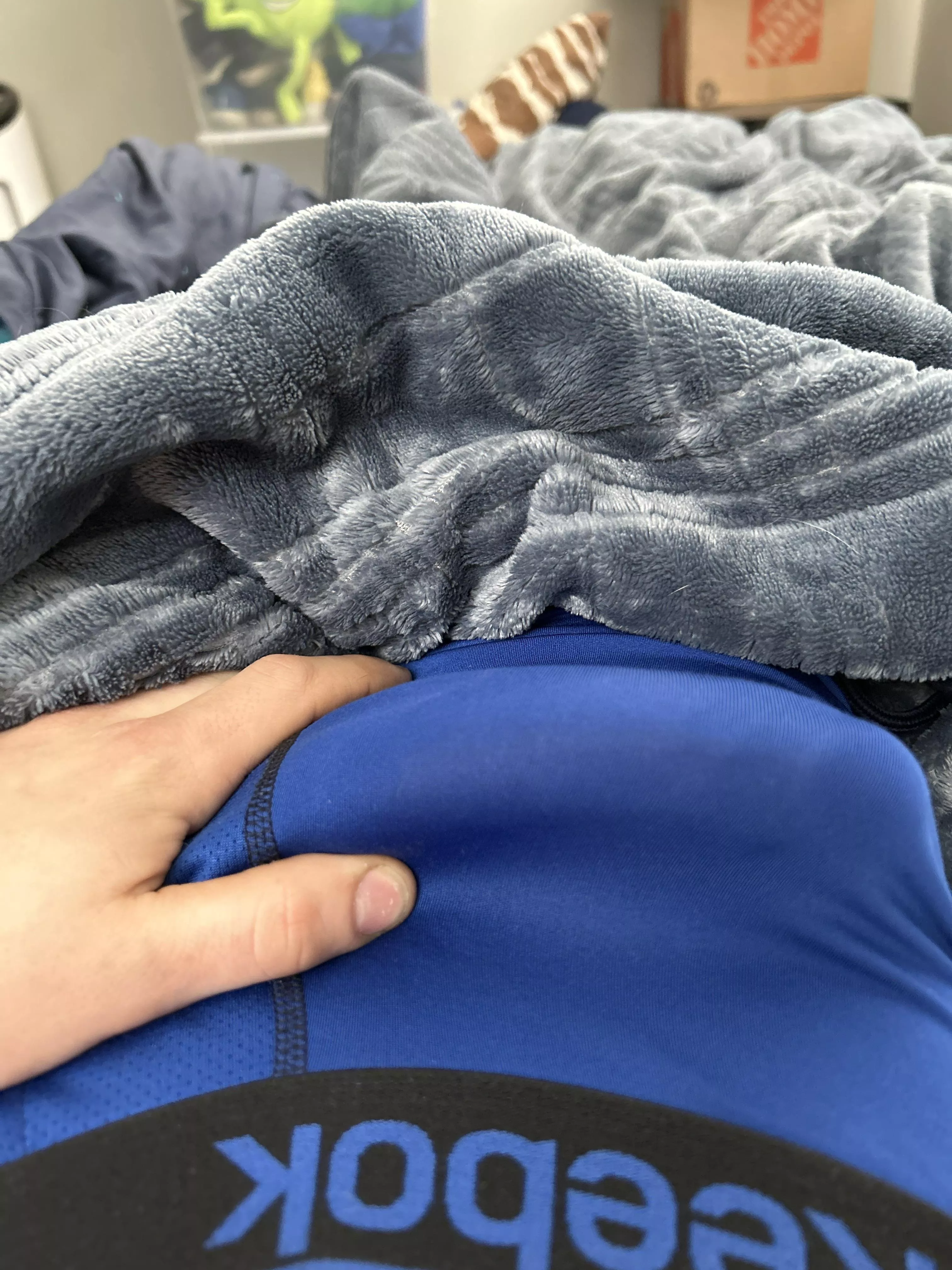 I just woke up, who wants to see me pull it out?