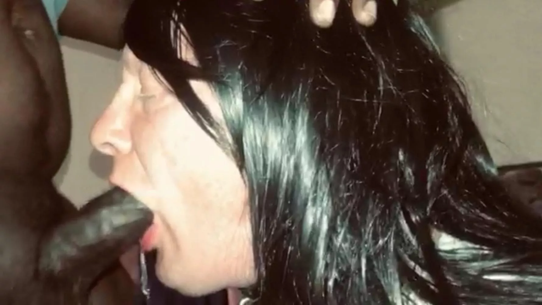 i love to suck black cock