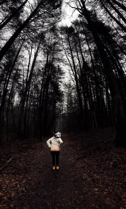 Idk which is brighter, my boots or my cheeks. [F]