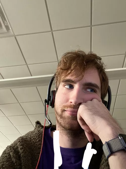 If y’all could stop giving your bank account info to strangers… that would be great. Make sure you drink your water!