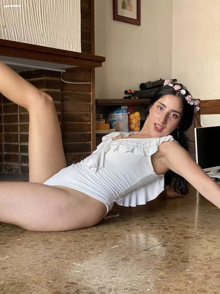 I'll do whatever when I'm horny 😋