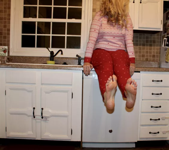 I’m barefoot, pregnant, and in the kitchen, but your place is at my feet