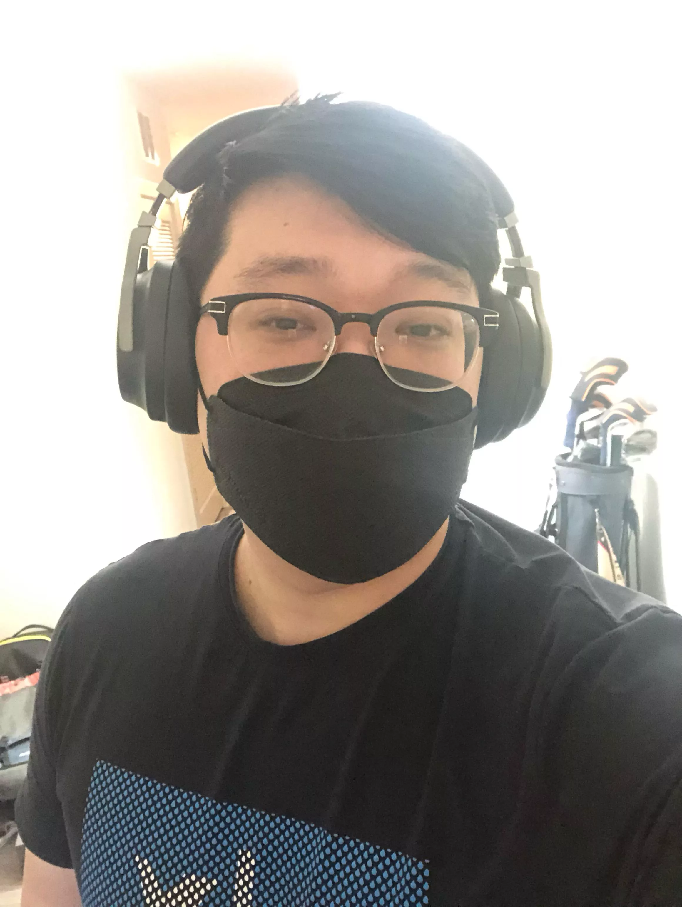 Live right now at chaturbate.com/b/ShyHornyHardGuy