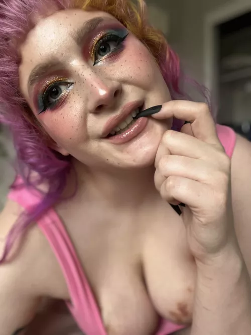 Matching my makeup to my hair is my fav pastime