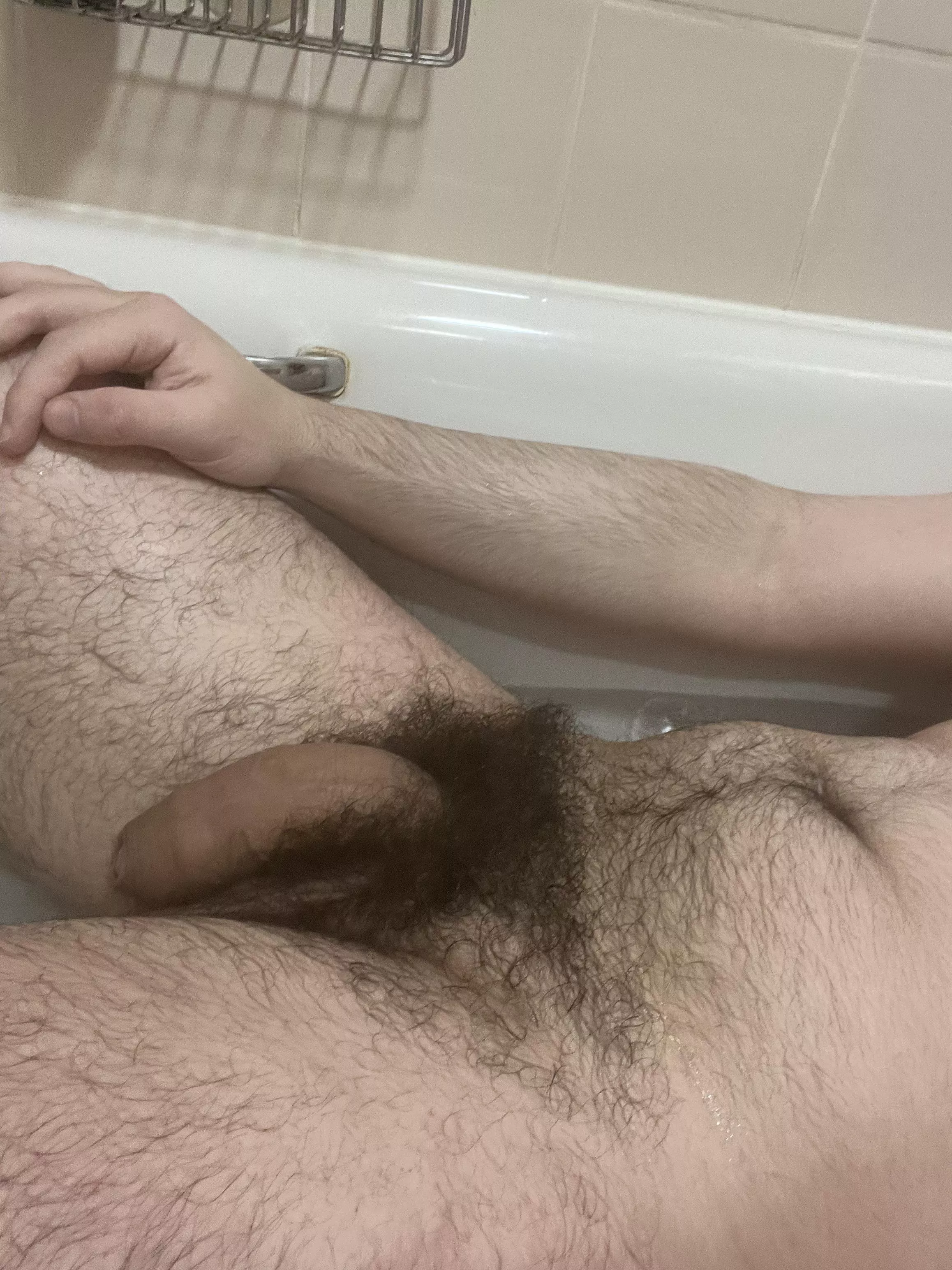 Me chilling in the bath😈🍆 Dms open💦💦