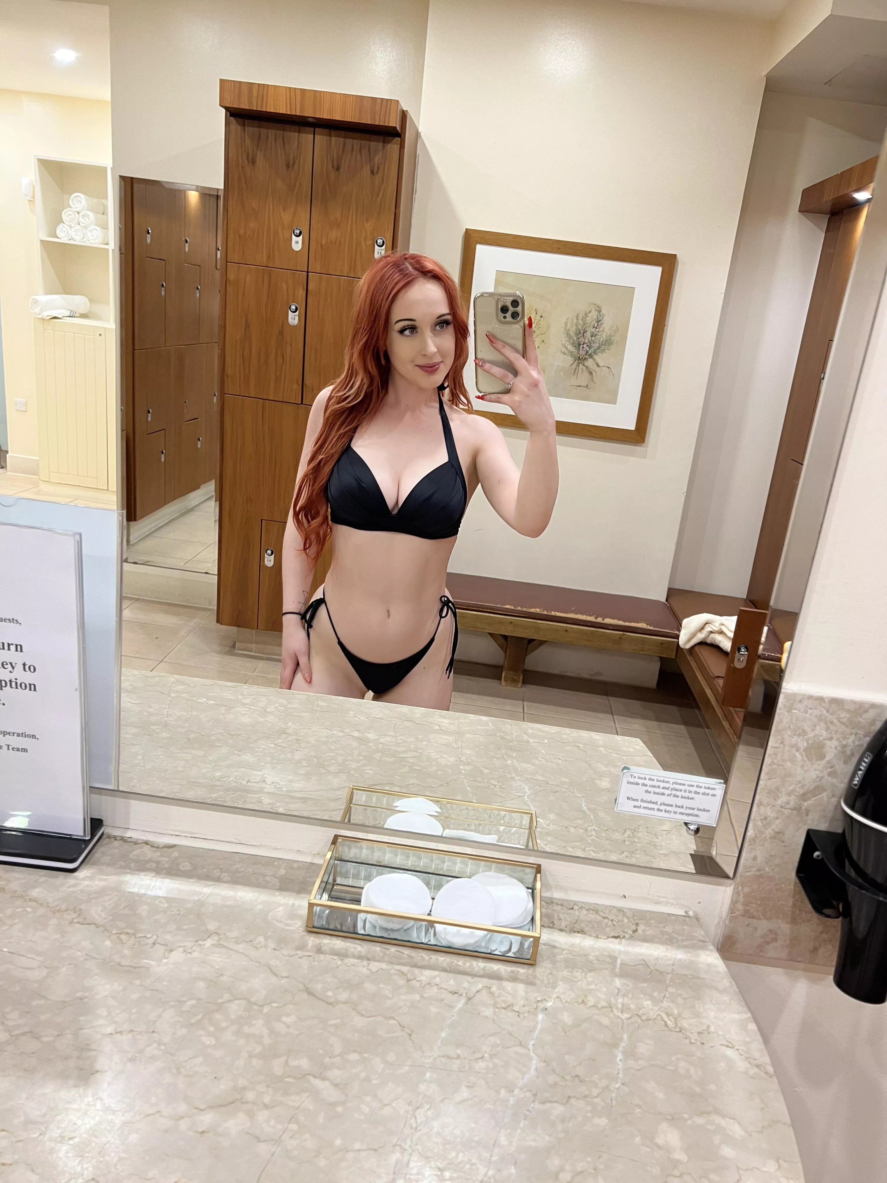 Naughty bikini pic of my pale body :)