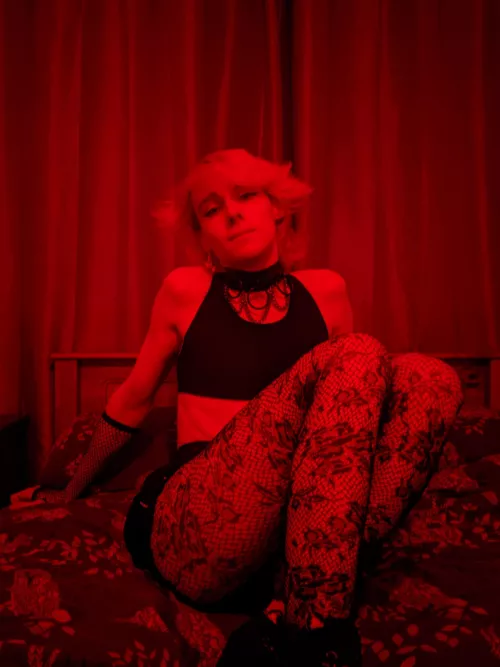 Never go anywhere without a chunky collar 😘