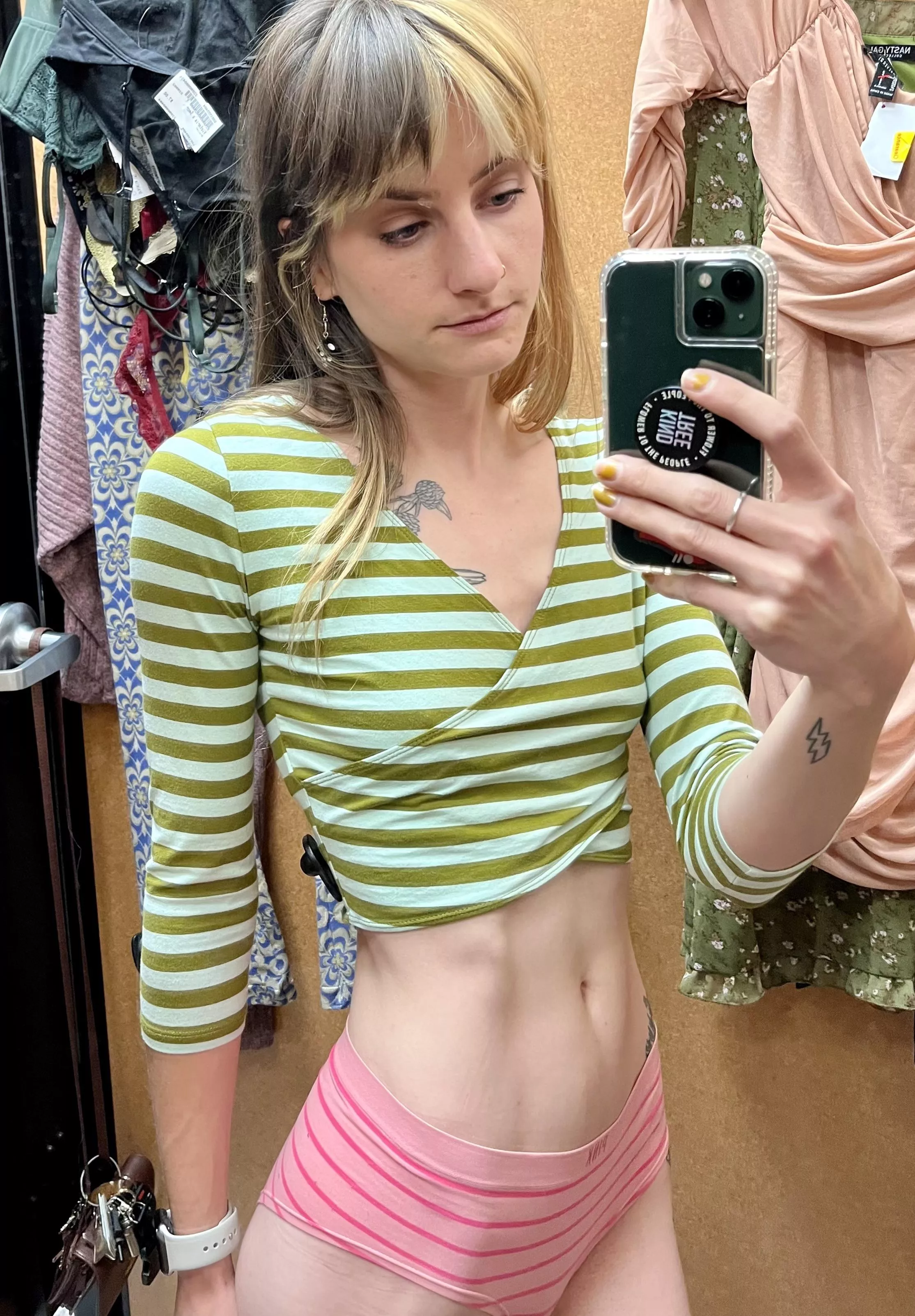 Pale girl in a dressing room [OC]