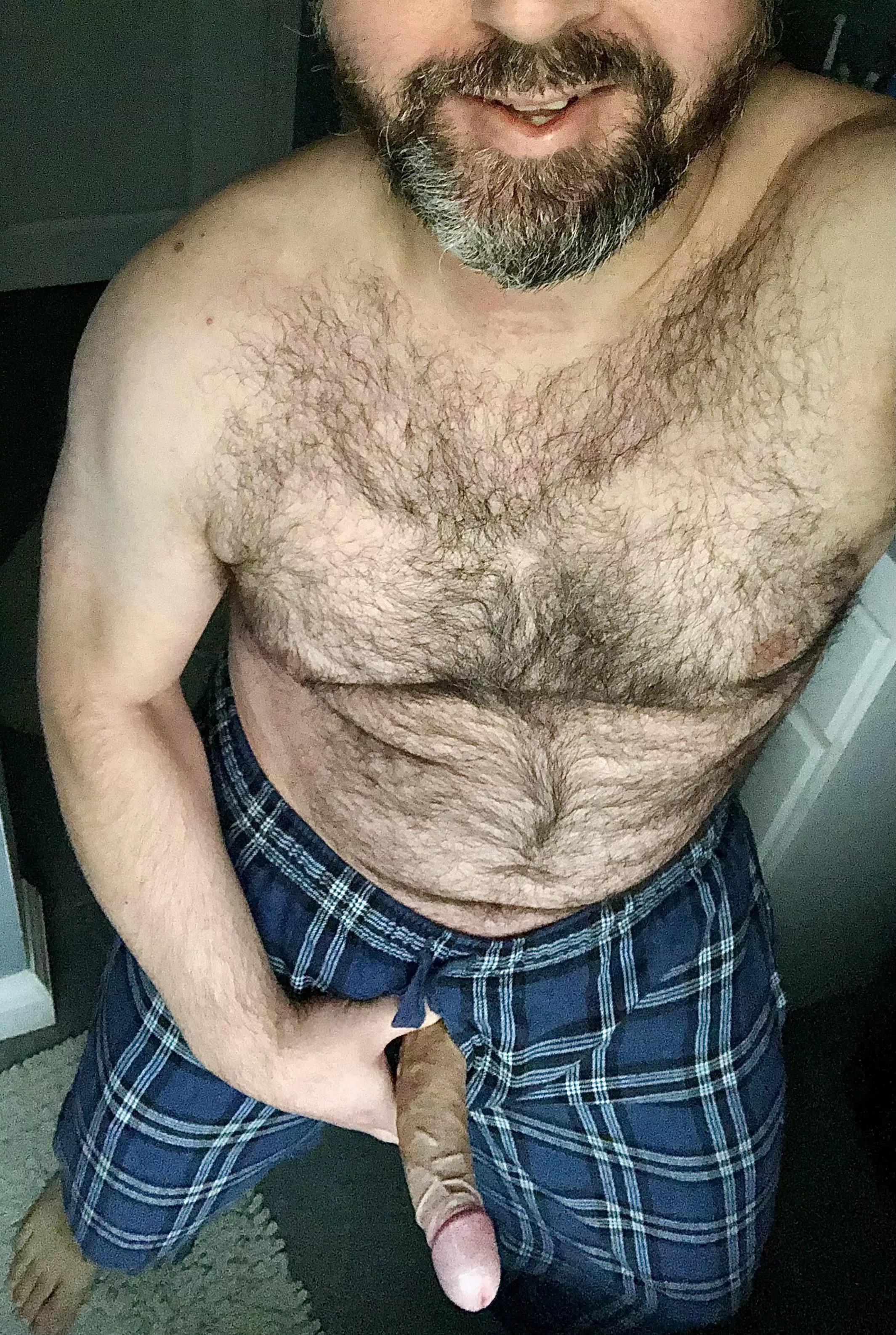 Some Dads are able to put you in a trance, simply by unbuttoning their comfy Dad pants.(42)