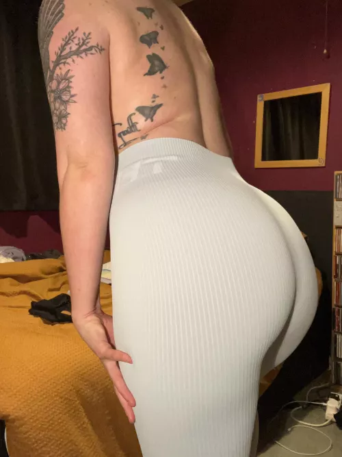 The answer is no, I am not wearing panties