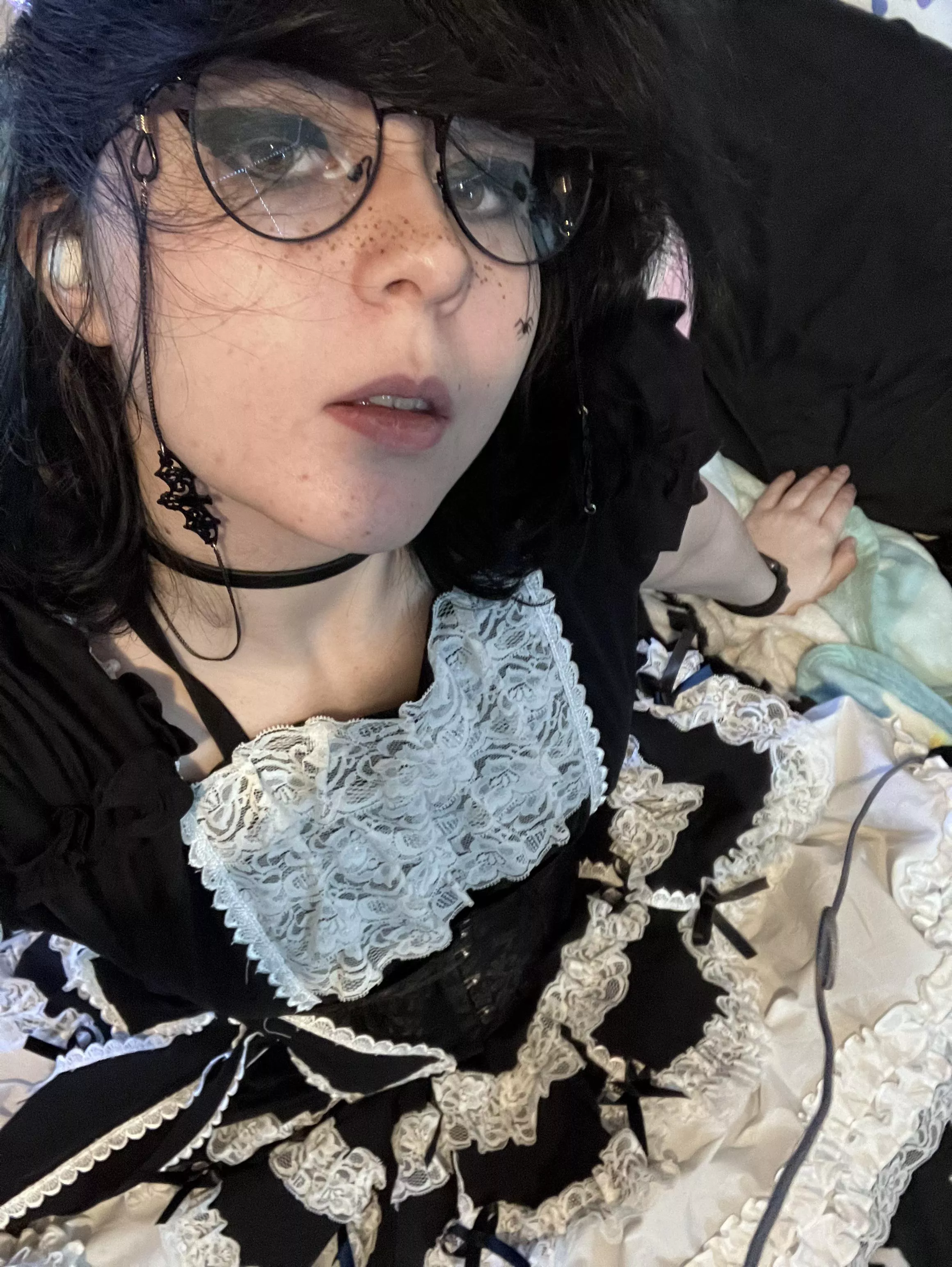 When the dress is bigger then you lol