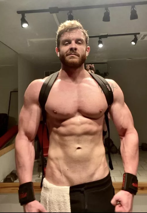 Why am I always shadow banned on Reddit 😒