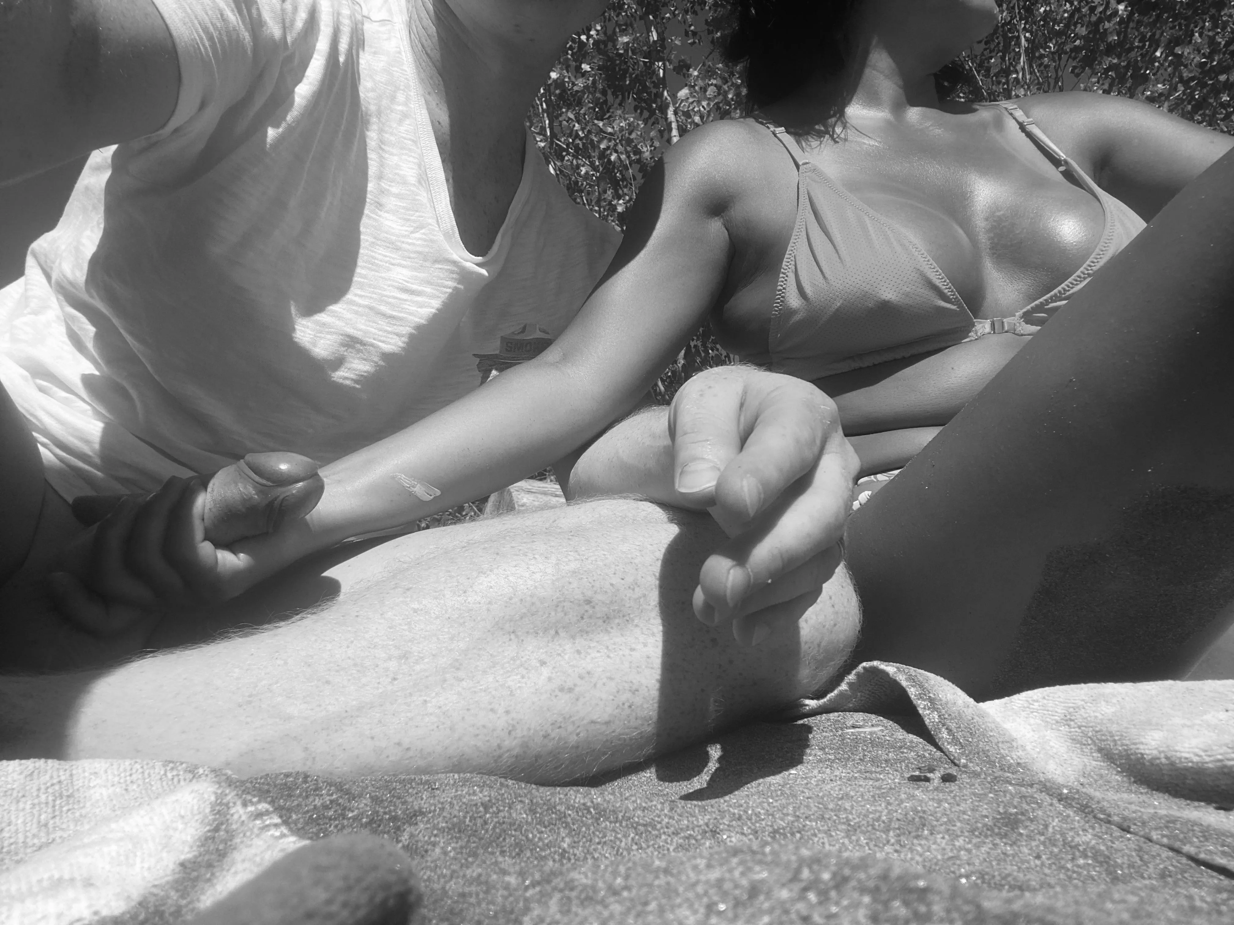 Wife: “Take that MILF you met at the gym to the beach and send me pics”: