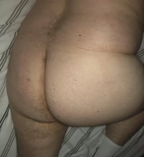 Young submissive chub looking for fun 😈 DM me