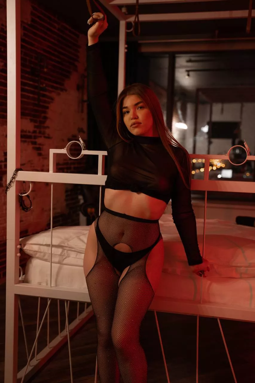 Your bunny loves to lick balls to the last drop🤤💦