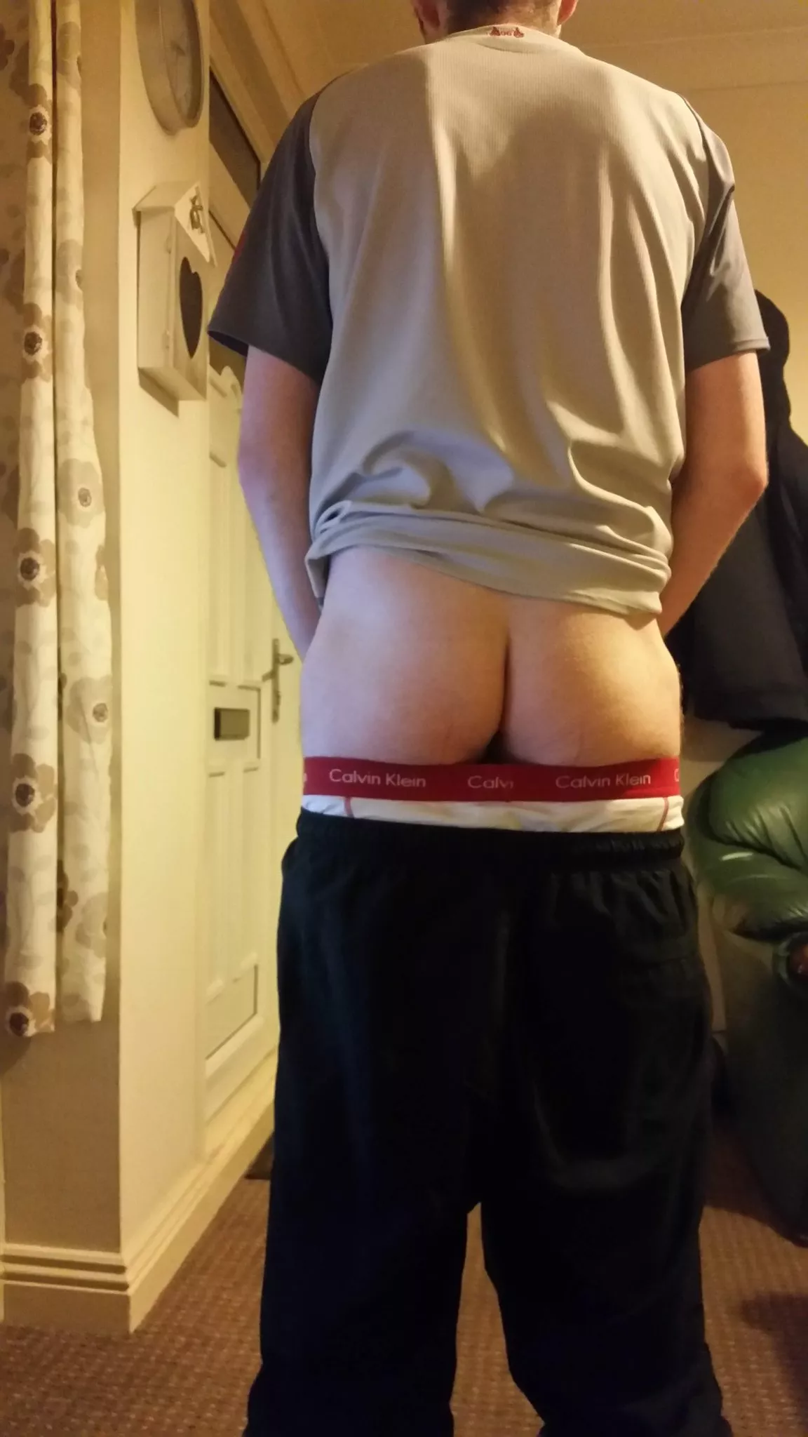 [26] m uk sub bottom kik jamie231990