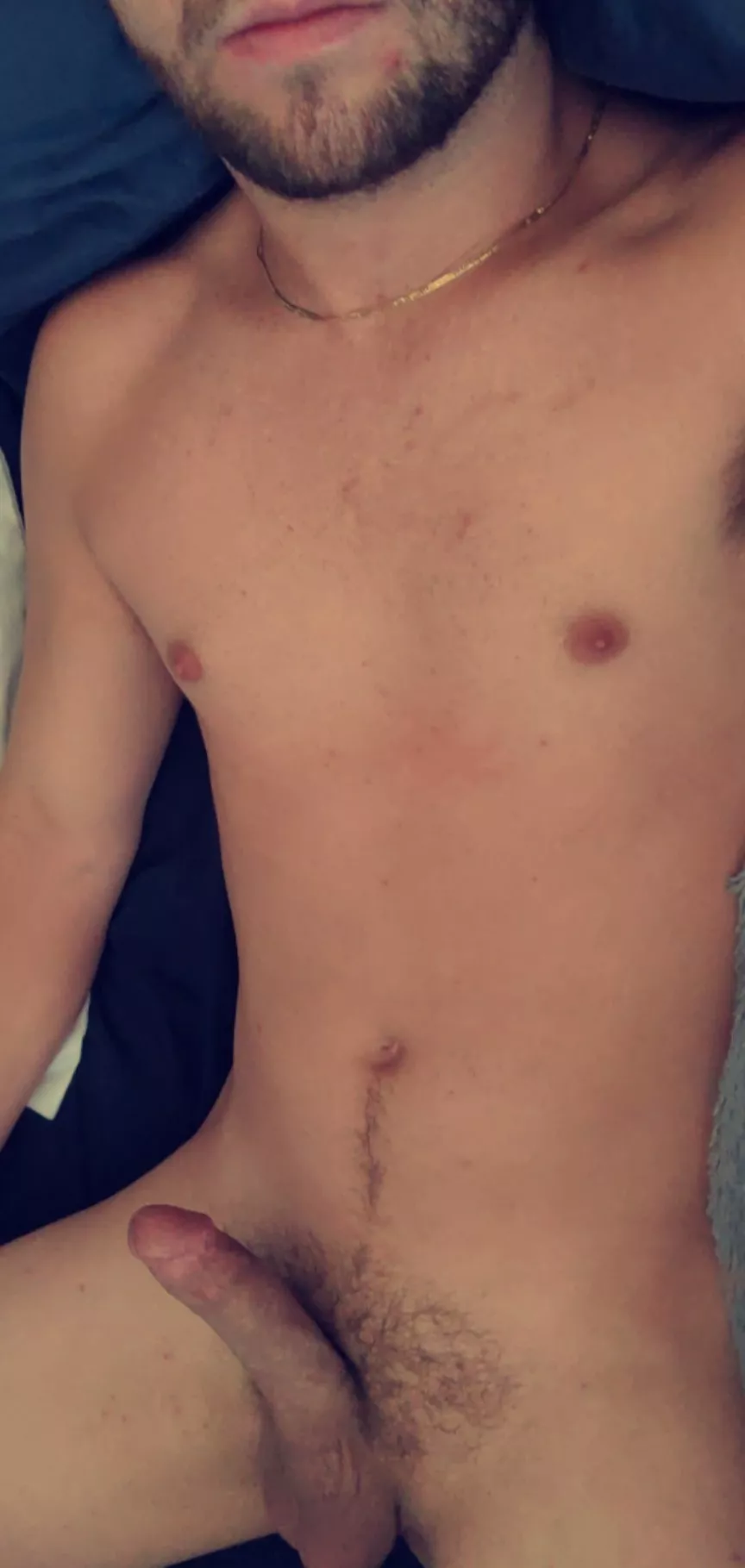 26 vers hit me up on snap 😛 lscantlin9