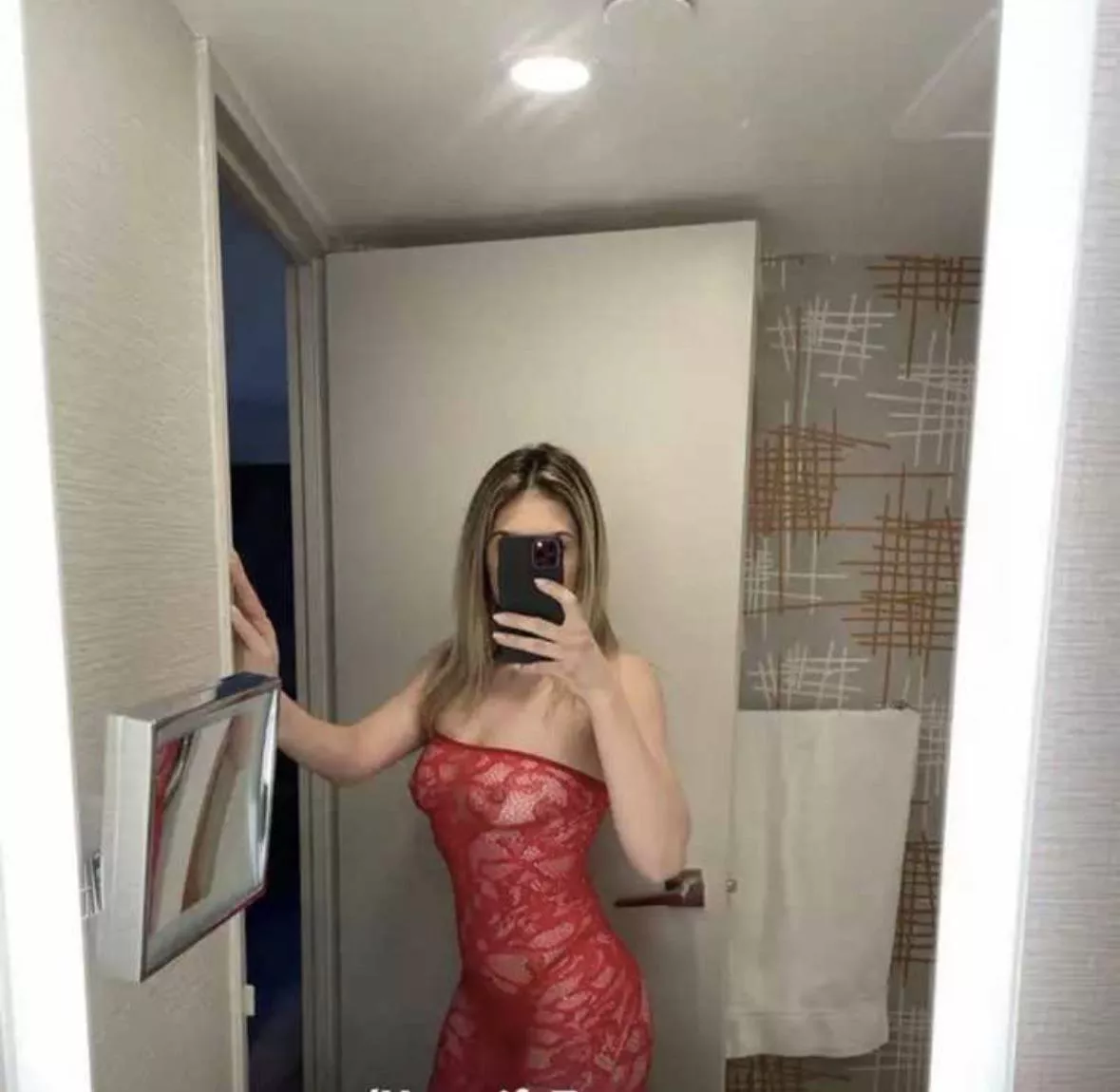 33F32M looking for big cock in Las Vegas Jan 9th and 10th