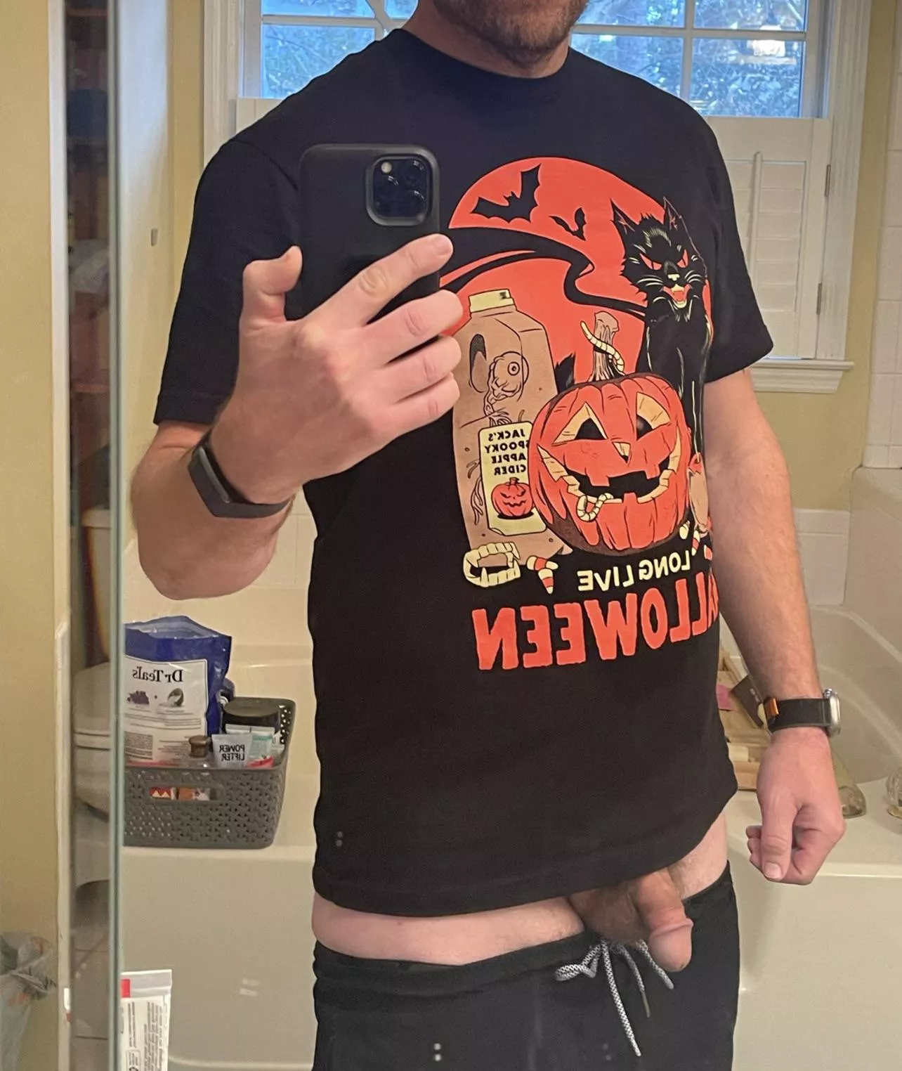 [41] Spooky dad getting excited.