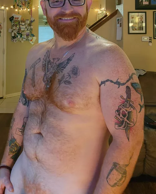 [42] Cum see your favorite Ginger Daddy.