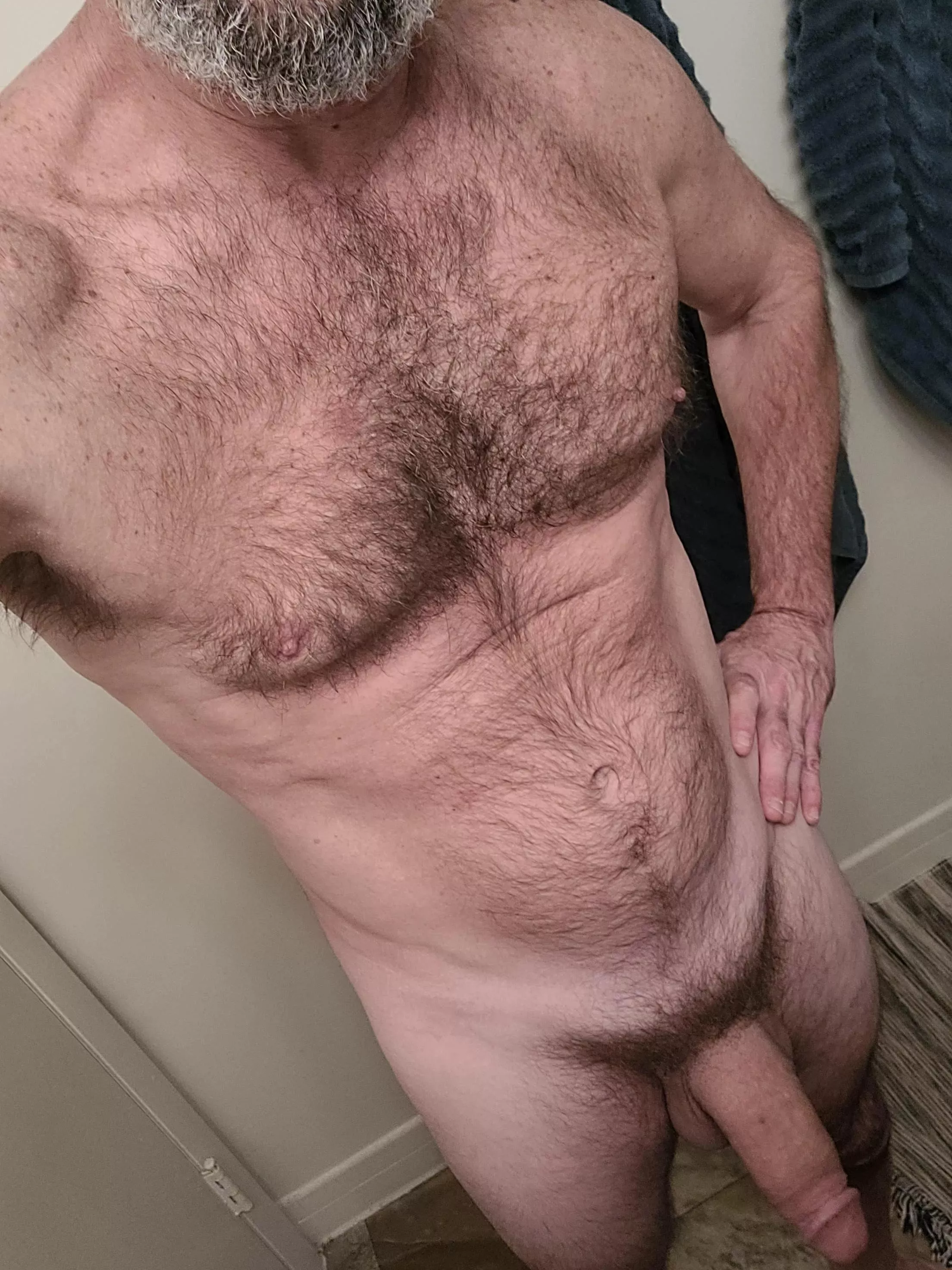 [52][OC] Hoping hairy guys fit in here
