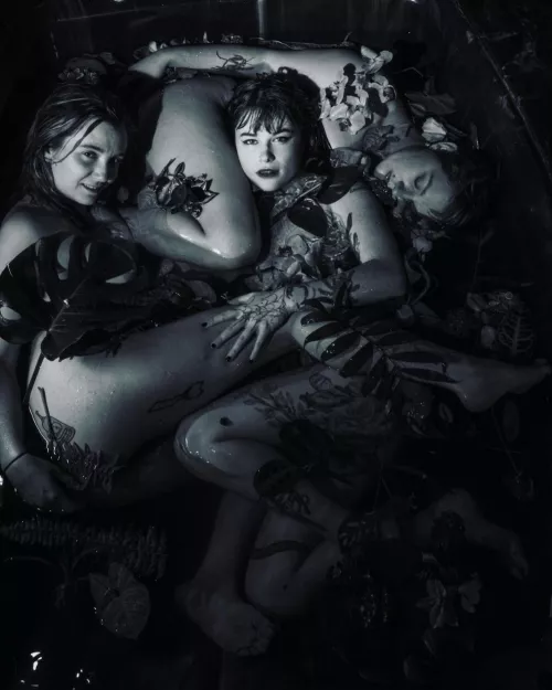 Babes in a planty bath