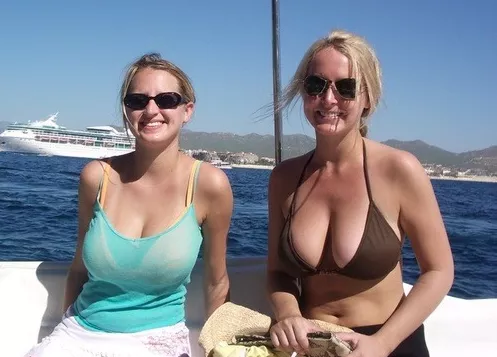 Boating cleavage
