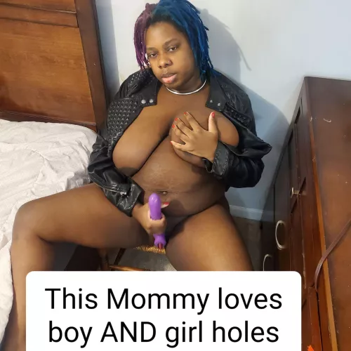 Bring your hot hungry holes to me and I will make them quiver and cum.