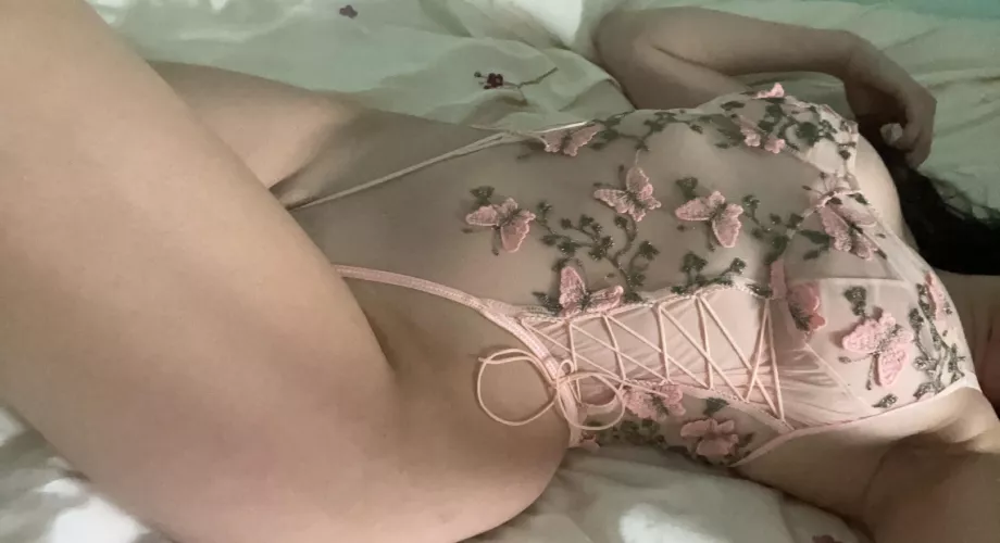 Do you like my flower corset?