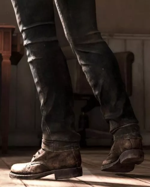 Does anyone know boots that look similar to this?