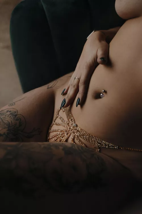 [f] Lingerie or Jewelry?