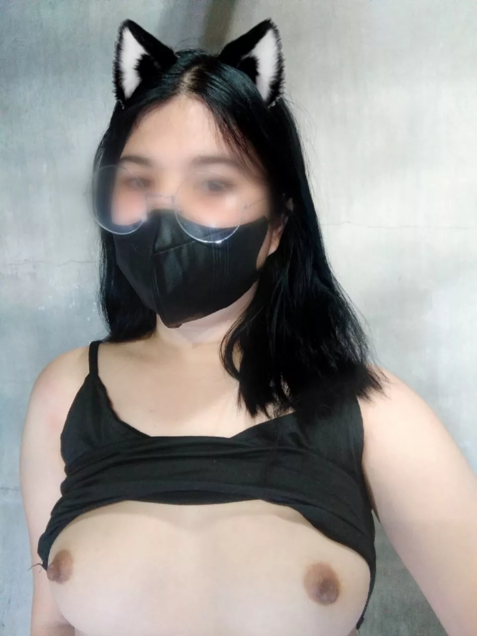 [F] meow, smol boobs but squishy