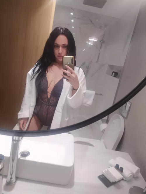 (f) Rate please 1 to 10