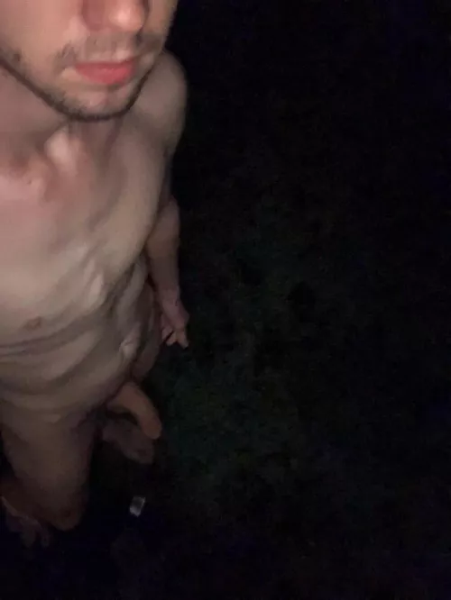 Got completely and utterly naked in the grass in the middle of the road for 10 mins 😈 loved every minute. Challenge me more