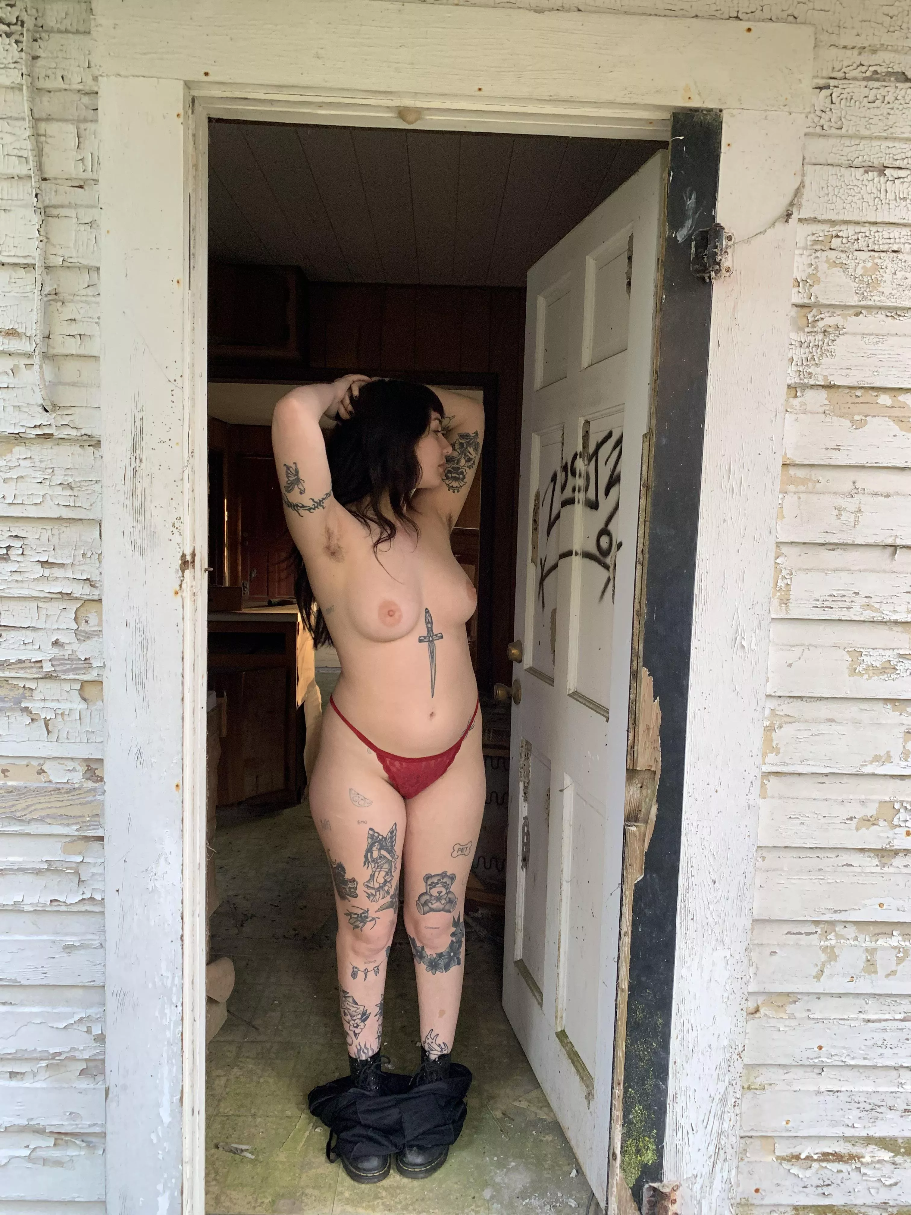 Got naked in an abandoned house