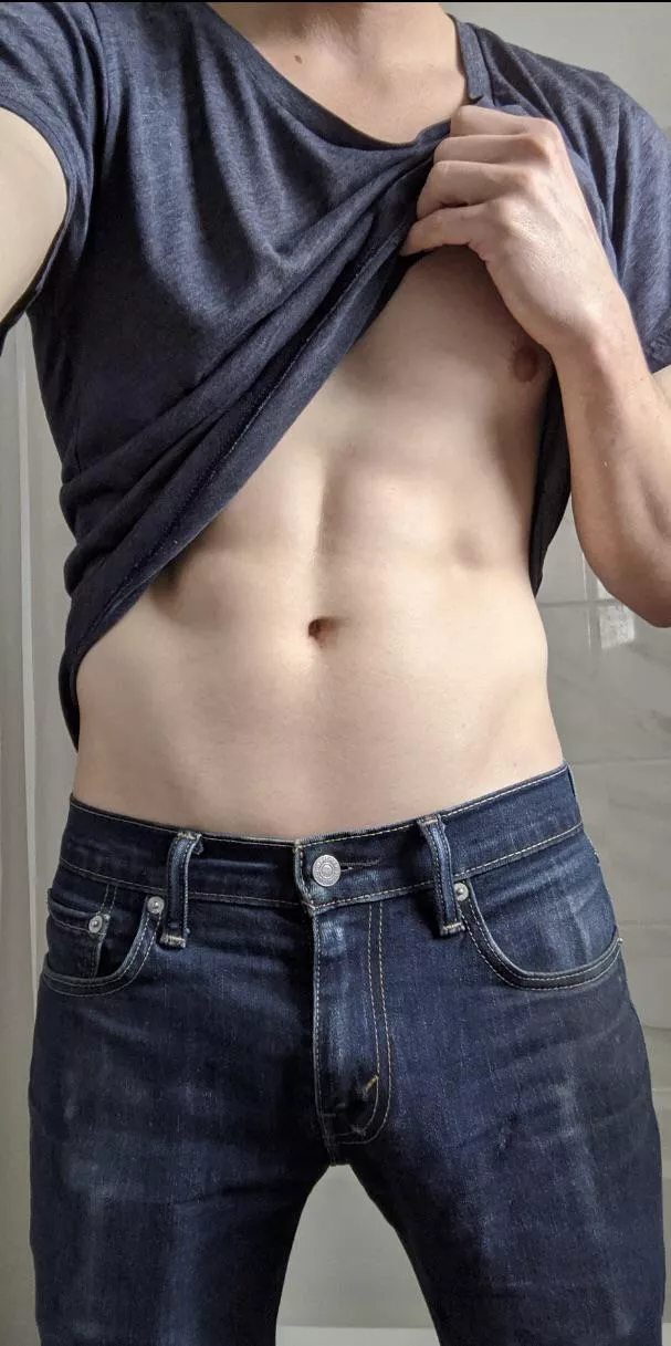 gotta look closely but it’s there