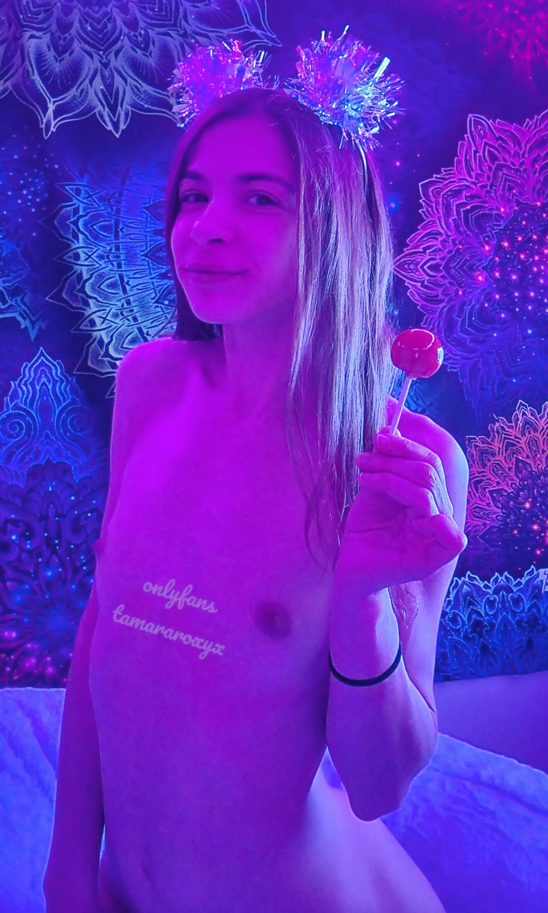 how is your new years going? link below 🥵