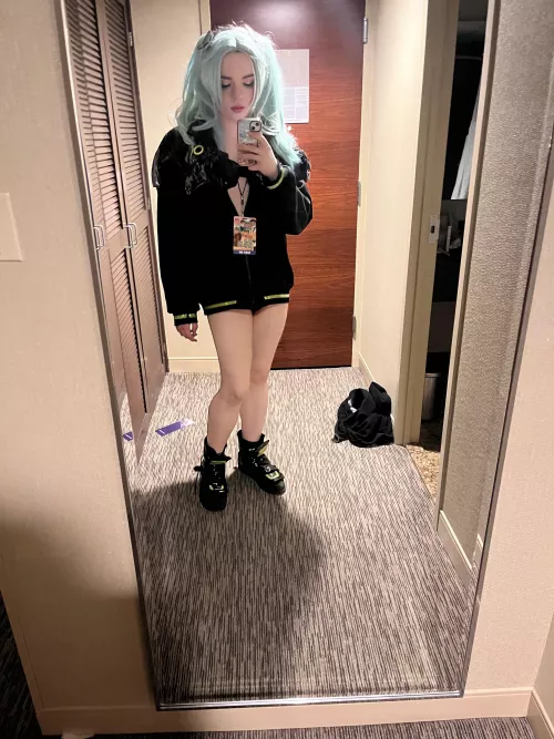 I had fun cosplaying Rebecca at a con recently!