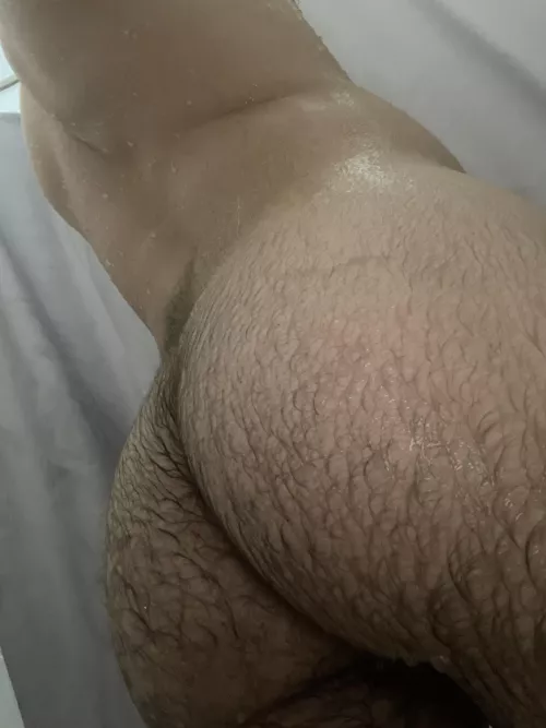 lets play in the shower 💦