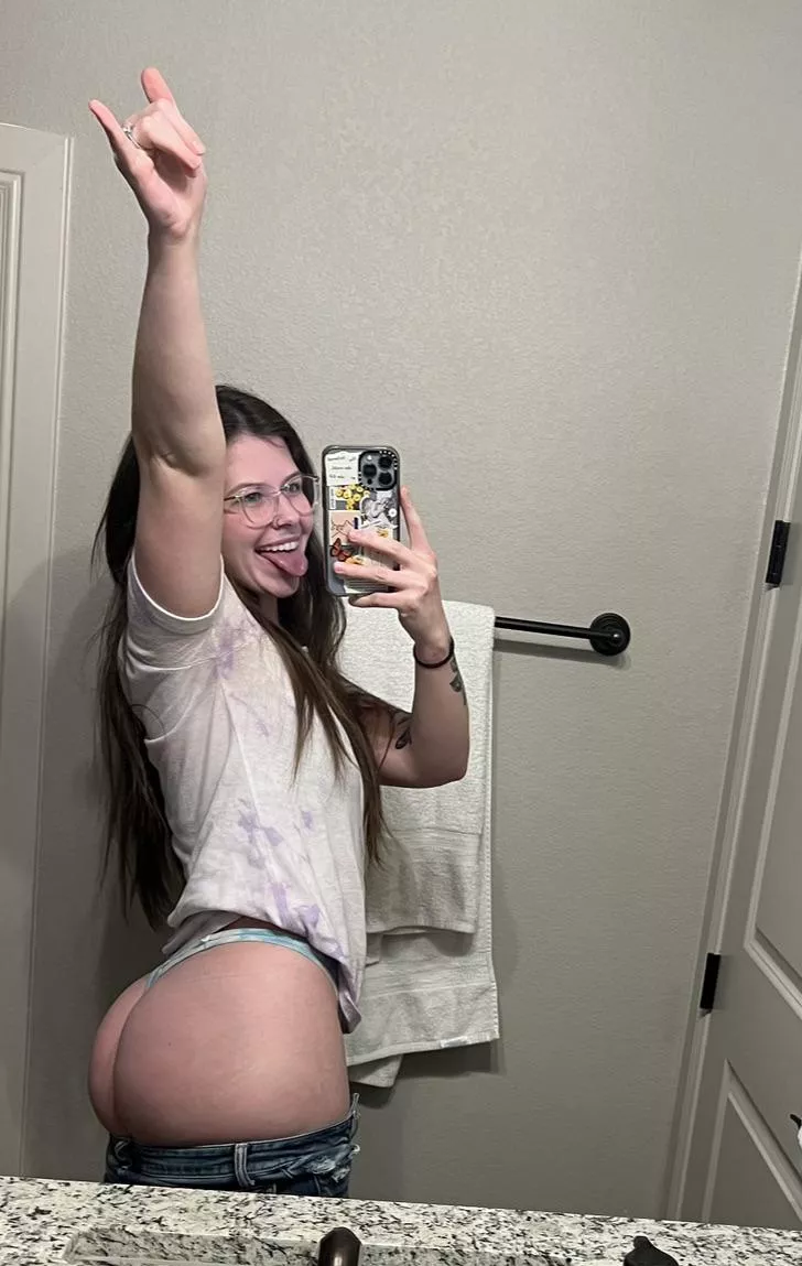 Let’s start this Monday off right!