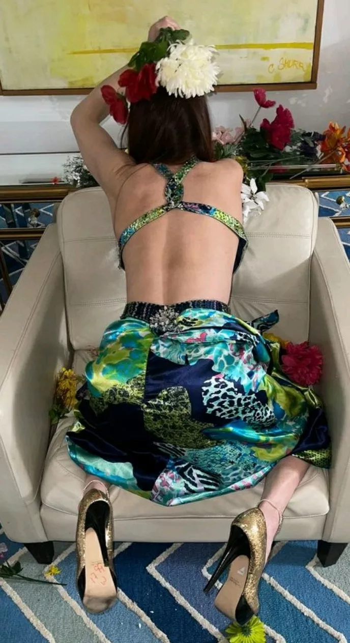 love the flower over the head with gold heels! (F)55