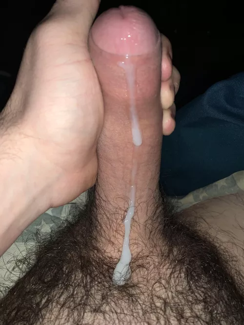 Love when the cum slide down