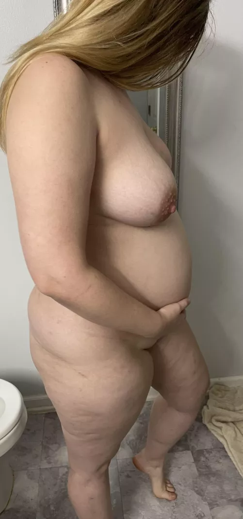 Luckily my husband and bull both have pregnant fetishes. I am horny all the time