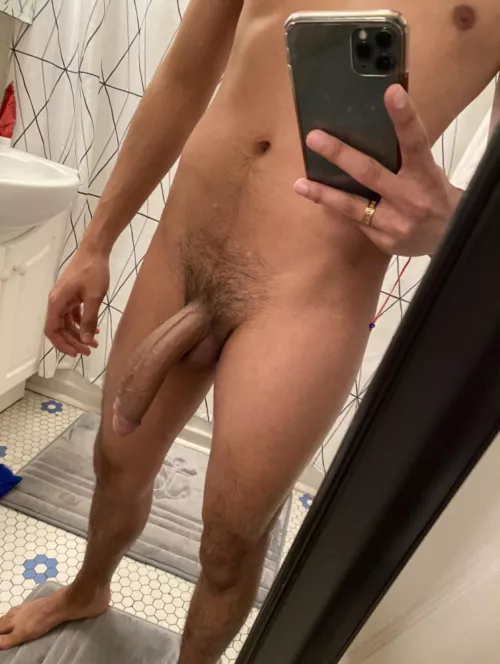 M4F Big 12 incher ready to fuck some pussy will travel send me a private message if you down to fuck