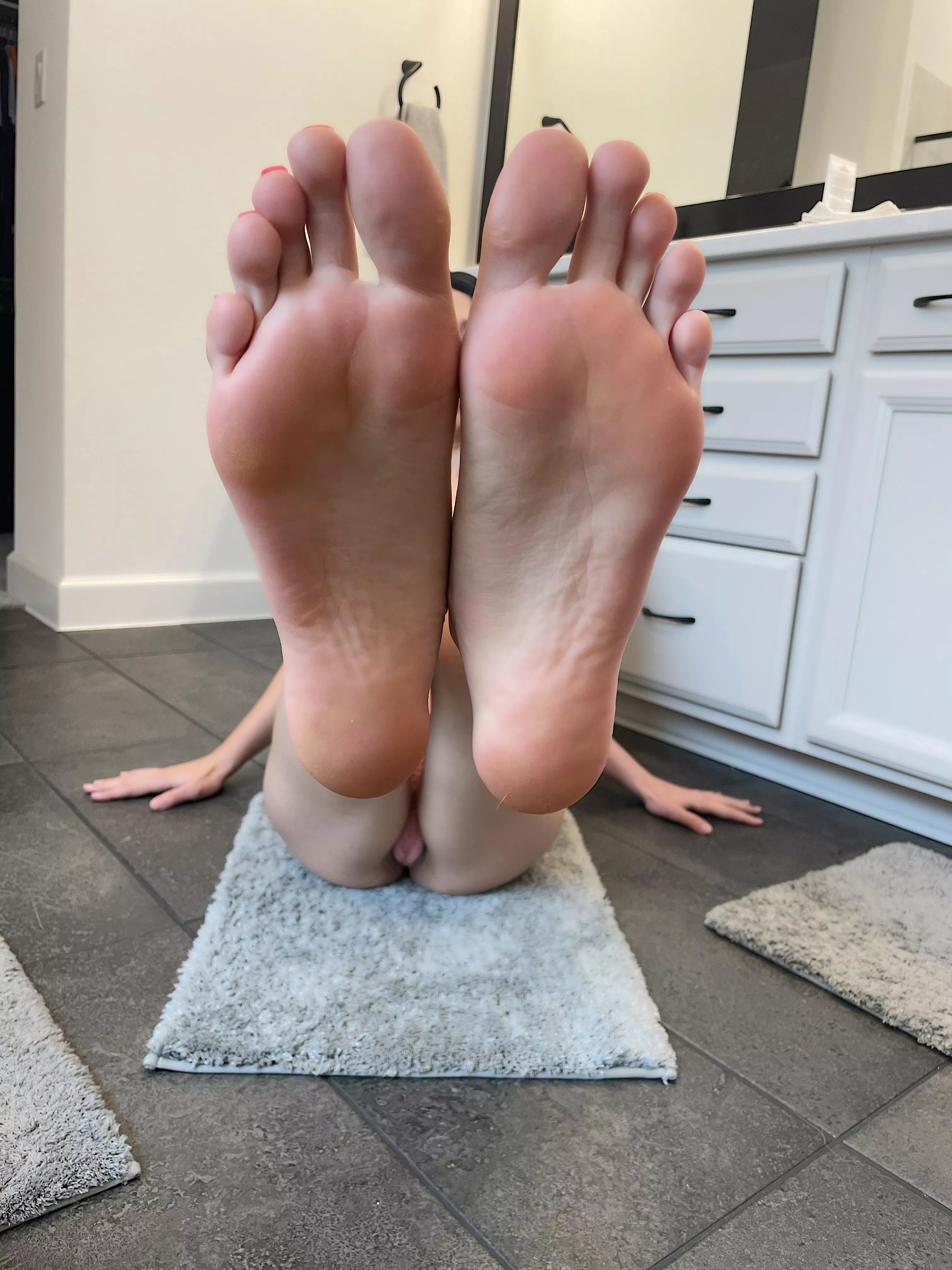 Mondays are for soles in your face